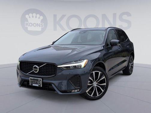 2025 Volvo XC60 B5 Plus