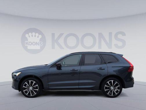 2025 Volvo XC60 B5 Plus