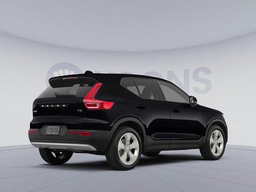 2019 Volvo XC40 T5 Momentum