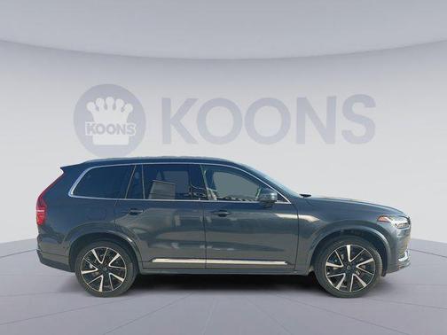 Denim Blue Metallic 2023 Volvo XC90 B6 Plus 6-Seater