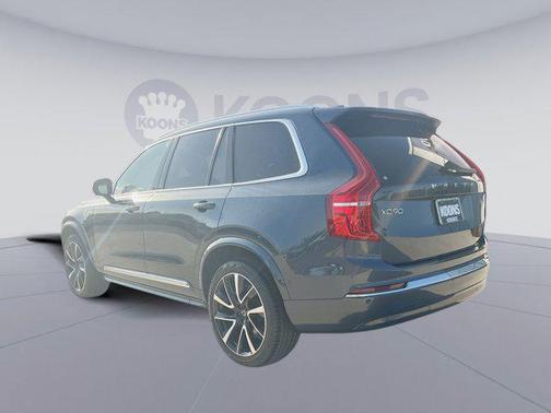 Denim Blue Metallic 2023 Volvo XC90 B6 Plus 6-Seater