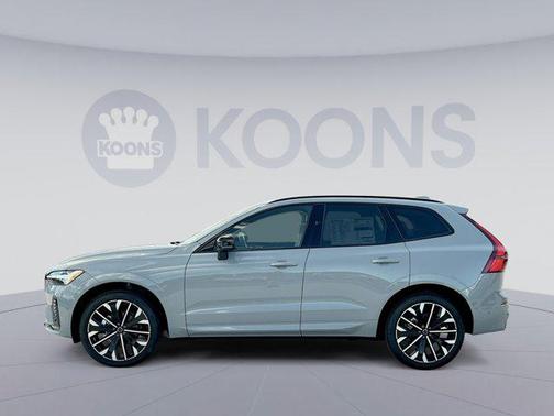 2026 Volvo XC60 B5 Ultra