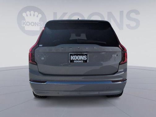 2026 Volvo XC90 B6 Ultra 7-Seater