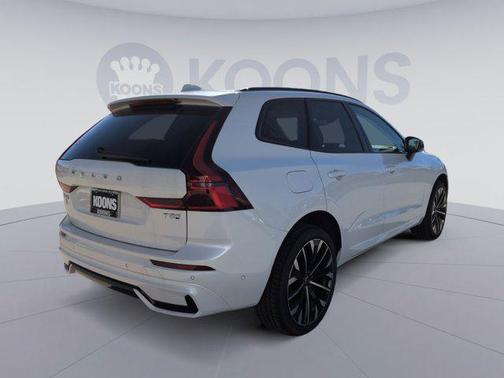 2026 Volvo XC60 Plug-In Hybrid T8 Ultra
