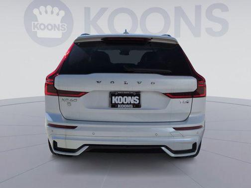 2026 Volvo XC60 Plug-In Hybrid T8 Ultra