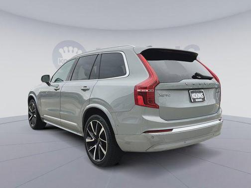 2024 Volvo XC90 B5 Plus Bright Theme