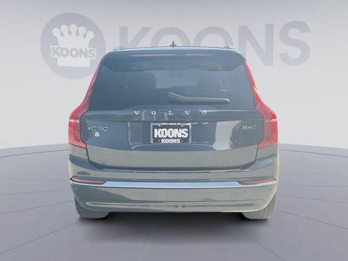 Denim Blue Metallic 2024 Volvo XC90 B6 Plus Bright Theme 7-Seater