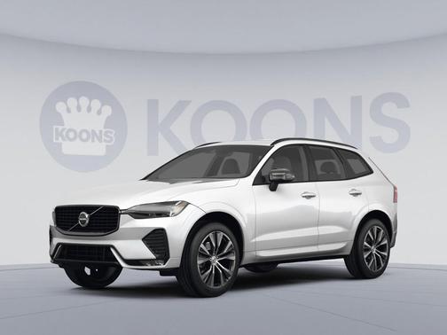 Crystal White Metallic 2023 Volvo XC60 B5 Ultimate Dark Theme