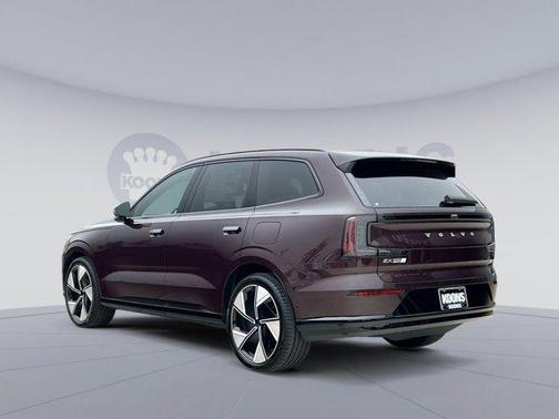 2025 Volvo EX90 Twin Motor Performance Ultra 6-Seater