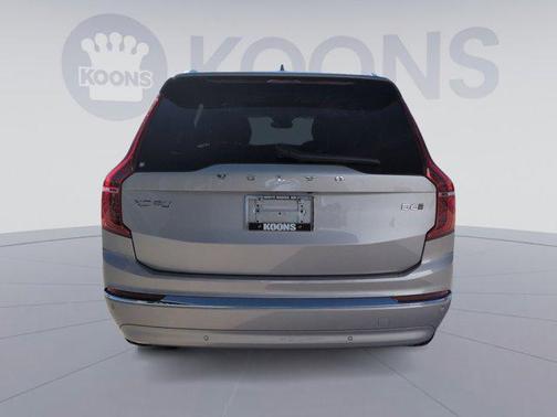 2025 Volvo XC90 B6 Plus 7-Seater