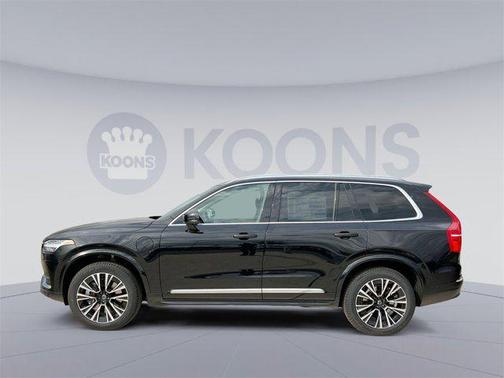 2025 Volvo XC90 Plug-In Hybrid T8 Plus 7-Seater