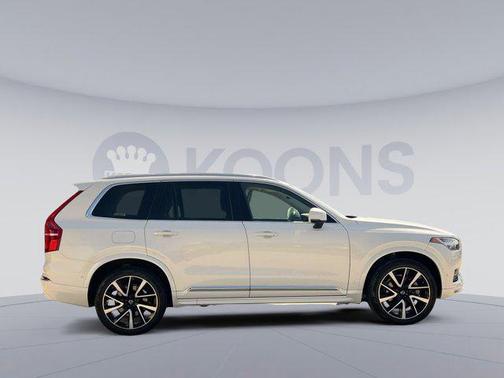 2023 Volvo XC90 B6 Plus 7-Seater
