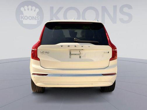 2023 Volvo XC90 B6 Plus 7-Seater