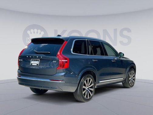 2024 Volvo XC90 B6 Plus Bright Theme 6-Seater