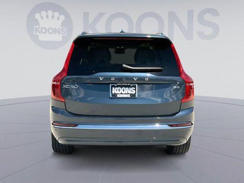 2024 Volvo XC90 B6 Plus Bright Theme 6-Seater