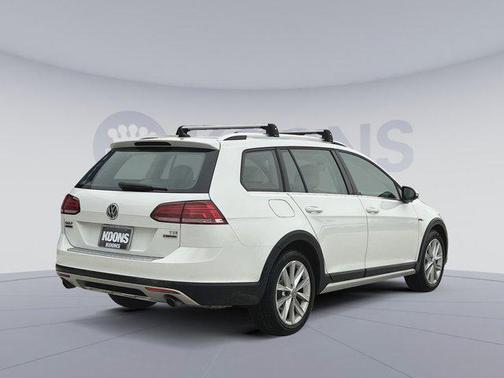 2018 Volkswagen Golf Alltrack TSI SE