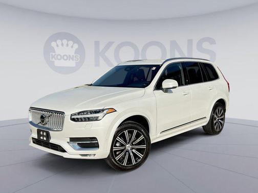 2024 Volvo XC90 B5 Plus Bright Theme