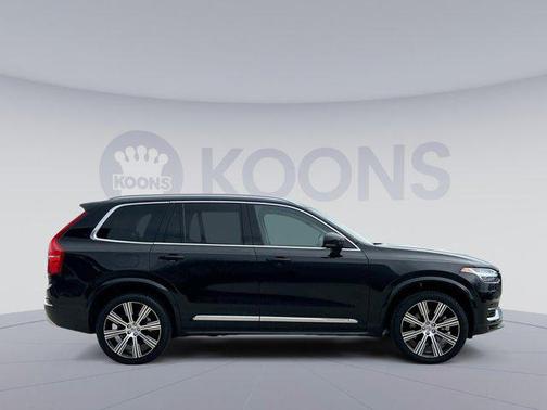 2022 Volvo XC90 Recharge Plug-In Hybrid T8 Inscription Expression 6 Passenger
