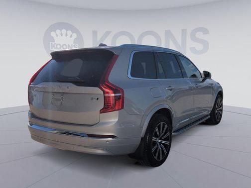 2024 Volvo XC90 B6 Plus Bright Theme 6-Seater