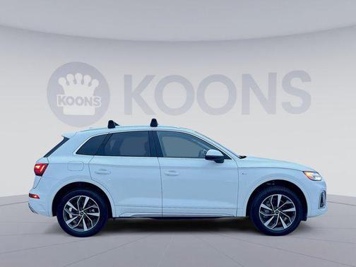 2024 Audi Q5 45 S line Premium Plus