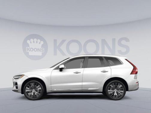 2023 Volvo XC60 B5 Plus Bright Theme