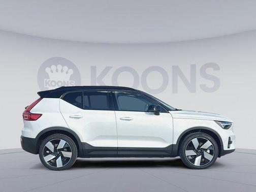 2026 Volvo EX40 Single Motor Extended Range Plus