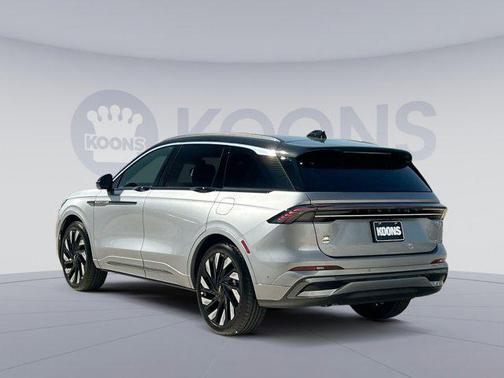 2024 Lincoln Nautilus Black Label