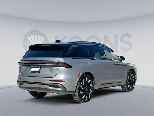 2024 Lincoln Nautilus Black Label