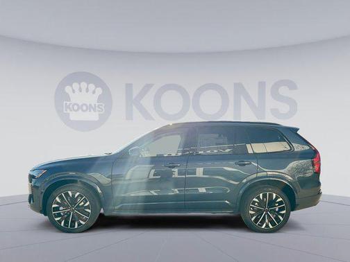 2026 Volvo XC90 B6 Ultra Dark Theme 7-Seater