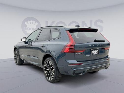 2026 Volvo XC60 B5 Ultra