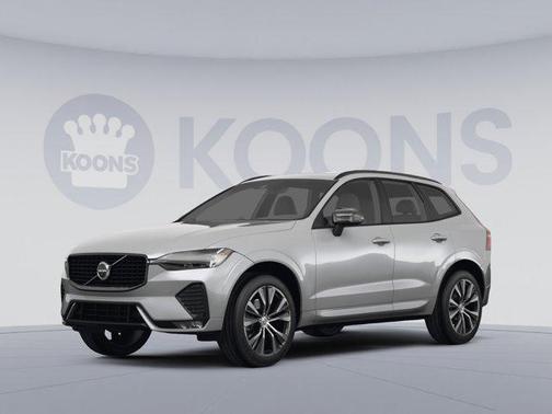 2023 Volvo XC60 B5 Ultimate Dark Theme