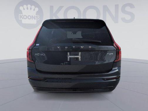 2026 Volvo XC90 Plug-In Hybrid T8 Ultra Dark Theme 6-Seater