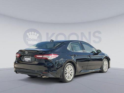 2020 Toyota Camry XLE