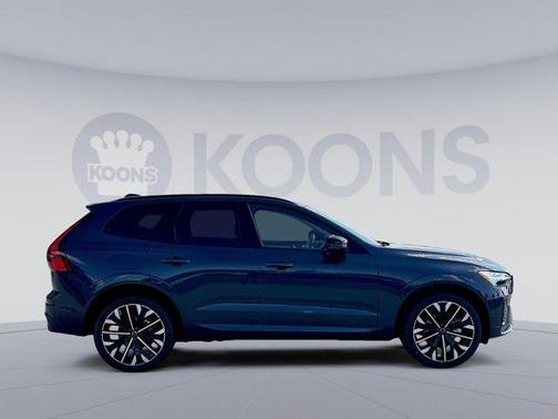 2026 Volvo XC60 B5 Ultra