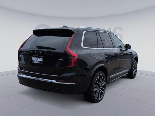 2026 Volvo XC90 B6 Plus 7-Seater