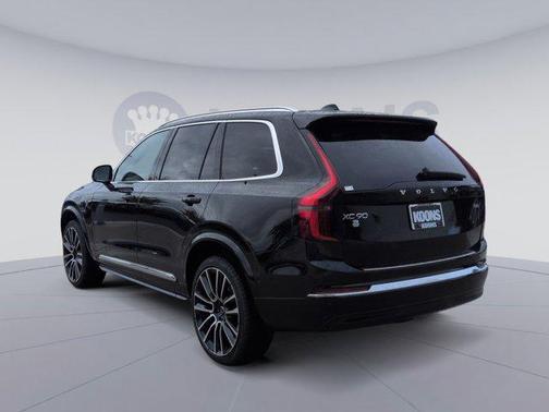 2026 Volvo XC90 B6 Plus 7-Seater