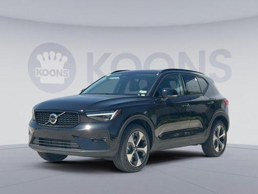 Onyx Black 2026 Volvo XC40 Plus, B5 AWD Gas (mild hybrid), Dark