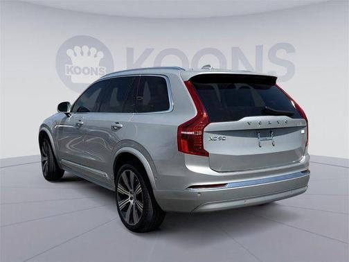2024 Volvo XC90 Recharge Plug-In Hybrid T8 Plus Bright Theme 7-Seater