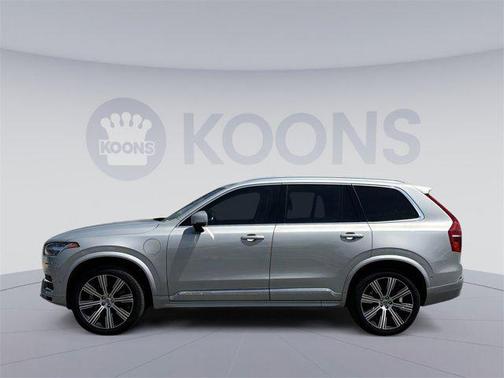 2024 Volvo XC90 Recharge Plug-In Hybrid T8 Plus Bright Theme 7-Seater