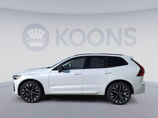 2026 Volvo XC60 B5 Ultra