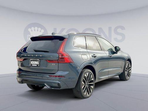2026 Volvo XC60 B5 Ultra