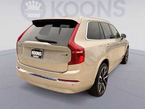 2024 Volvo XC90 B6 Plus Bright Theme 7-Seater