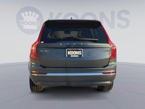 2024 Volvo XC90 B6 Ultimate Bright Theme 7-Seater