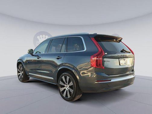 2024 Volvo XC90 B6 Ultimate Bright Theme 7-Seater