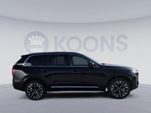 2026 Volvo XC90 B6 Plus 7-Seater