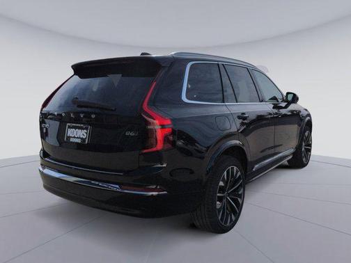 2026 Volvo XC90 B6 Plus 7-Seater