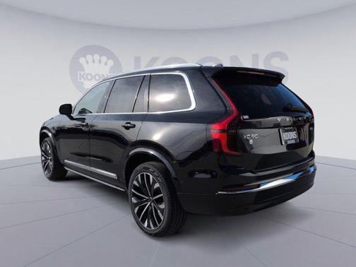 2026 Volvo XC90 B6 Plus 7-Seater