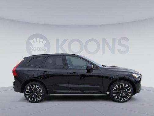 2026 Volvo XC60 Plug-In Hybrid T8 Ultra