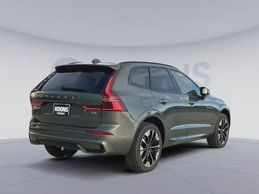 2026 Volvo XC60 B5 Ultra