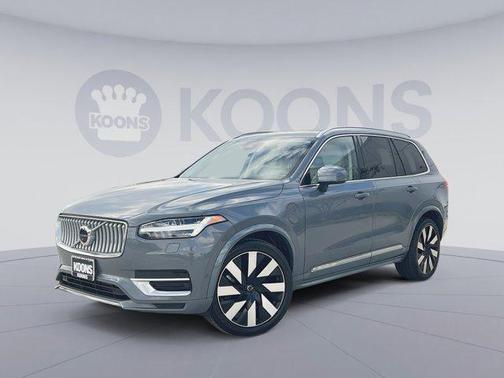 2023 Volvo XC90 Recharge Plug-In Hybrid T8 Ultimate Bright Theme 7-Seater